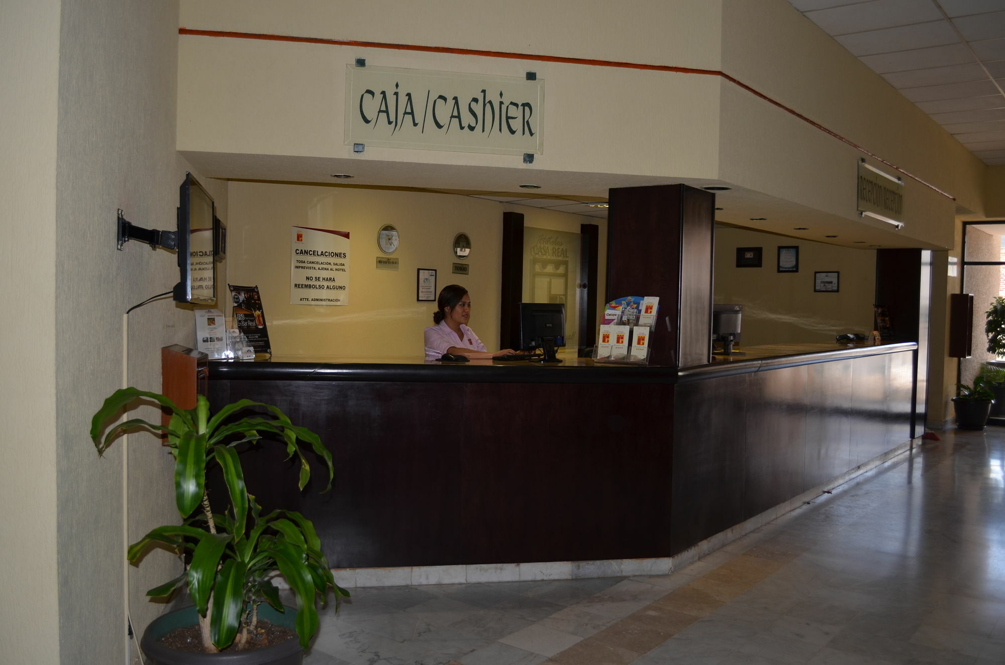 Capital O Hotel Casa Real Celaya سيلايا المظهر الخارجي الصورة
