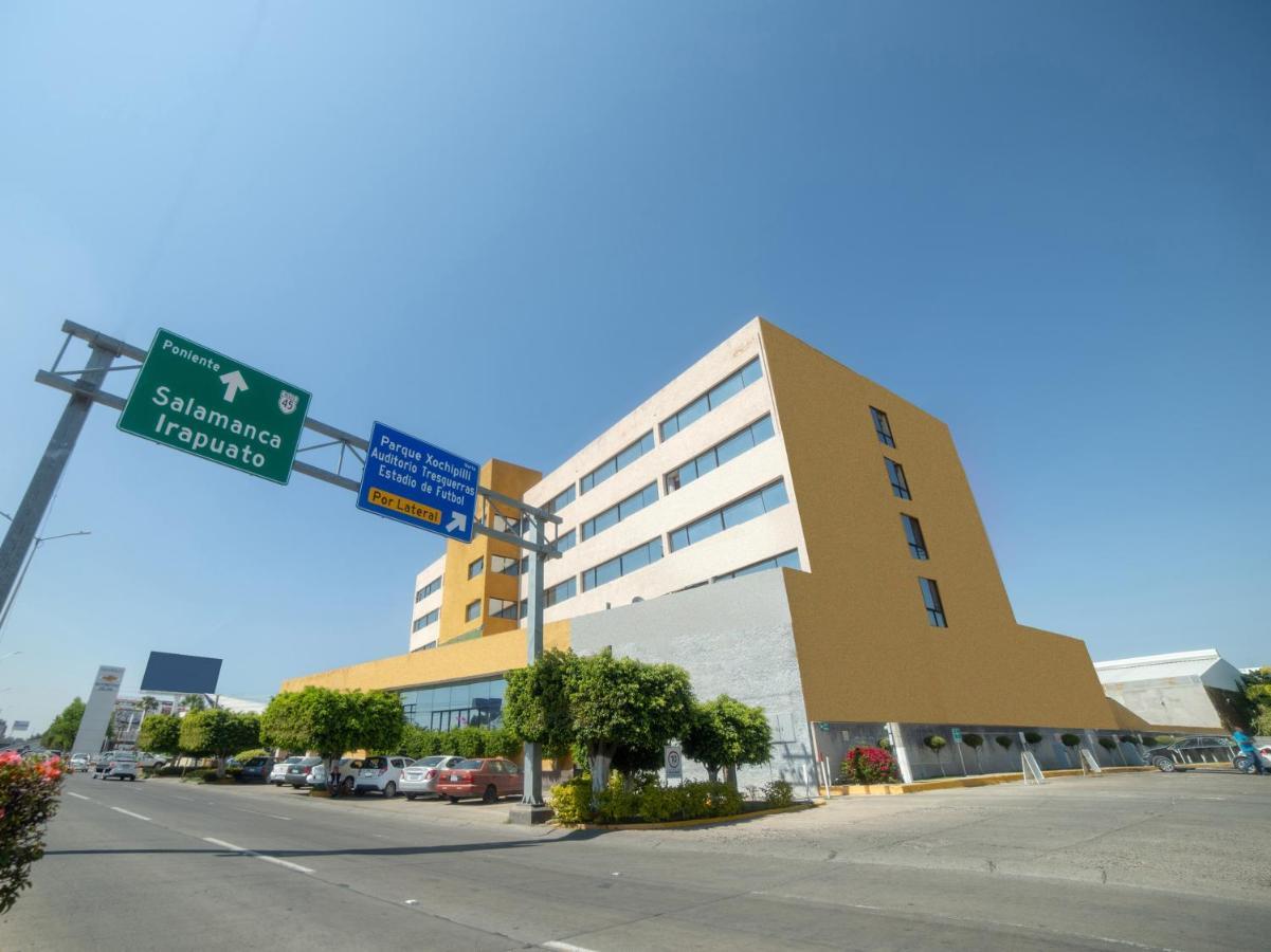 Capital O Hotel Casa Real Celaya سيلايا المظهر الخارجي الصورة