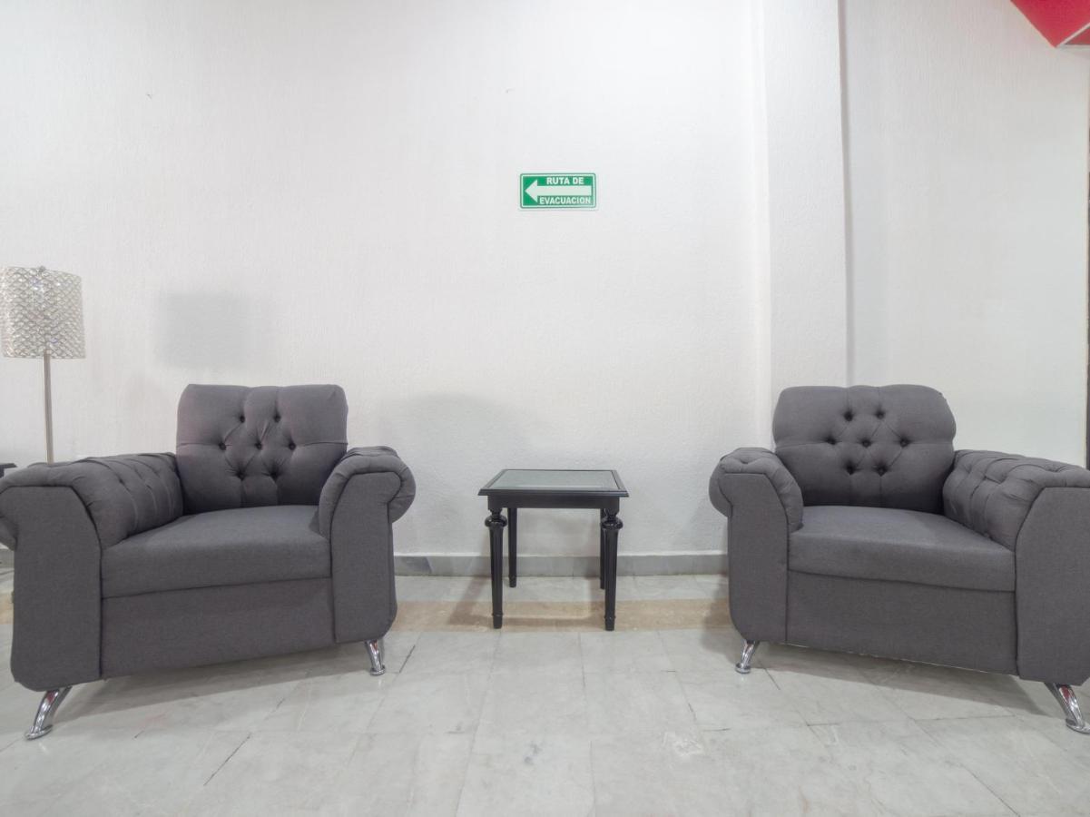 Capital O Hotel Casa Real Celaya سيلايا المظهر الخارجي الصورة